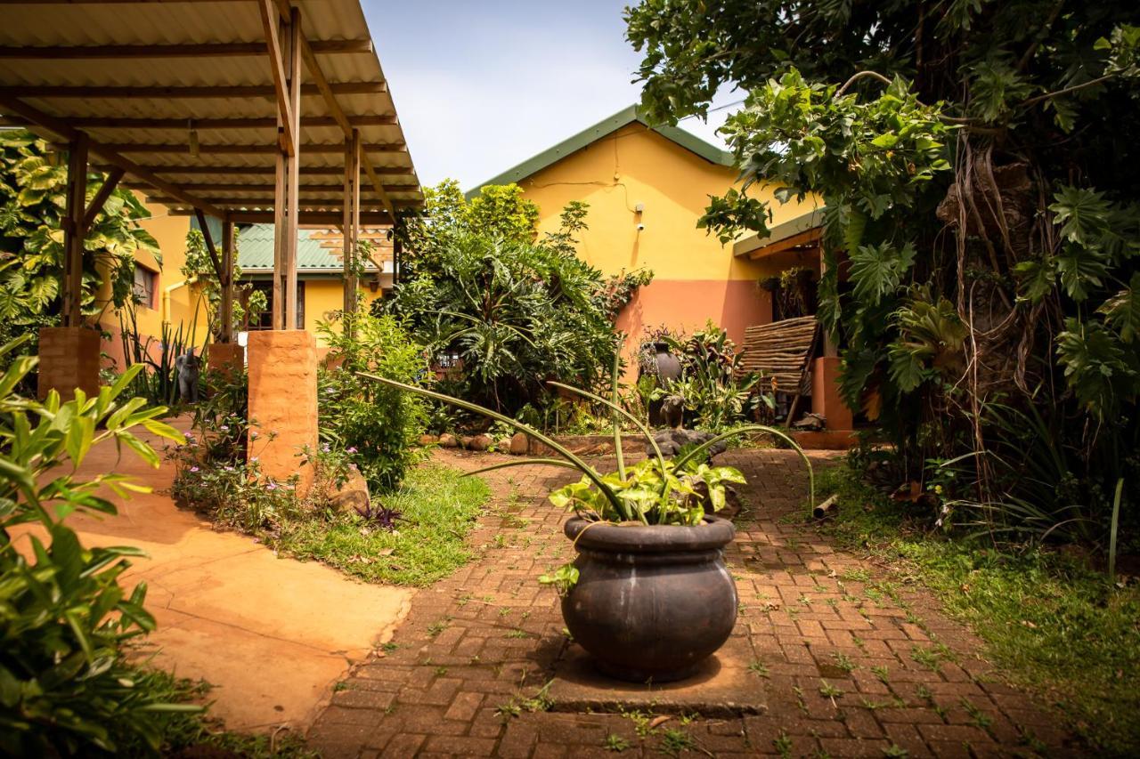 Ku-Boboyi River Lodge Port Edward Exterior foto